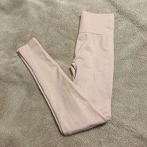 2/$20 ✨ NWOT FashionNova Pink Fleece Lined Leggings